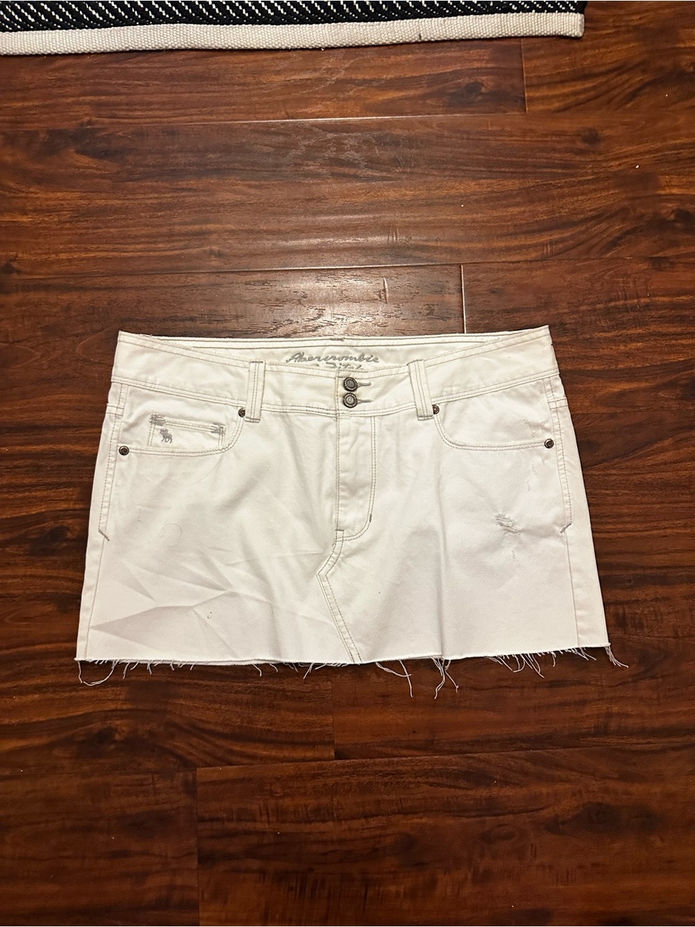 Vintage Y2K Abercrombie & Fitch White Denim Mini Skirt